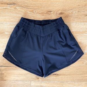 Lululemon Hotty Hot High Rise Short Size 4 Navy blue